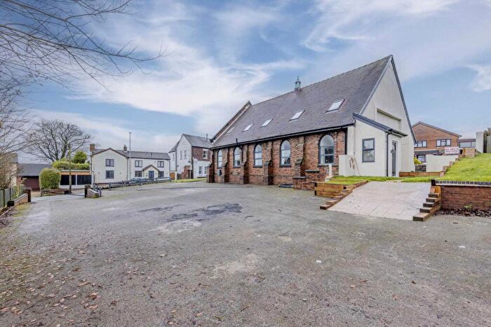 3 Bedroom Semi-Detached House For Sale In Stoke On Trent, ST7