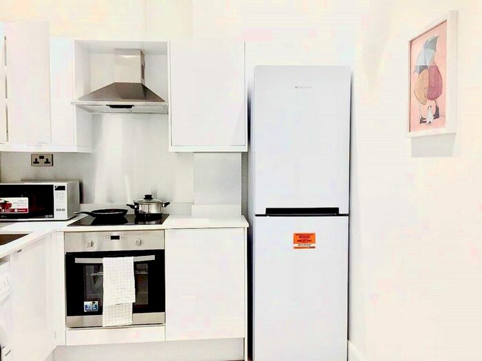 1 Bedroom Flat To Rent In Harrow Road, London, W9