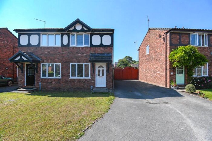 2 Bedroom Semi-Detached House For Sale In Coney Walk, Saughall Massie, Wirral, CH49