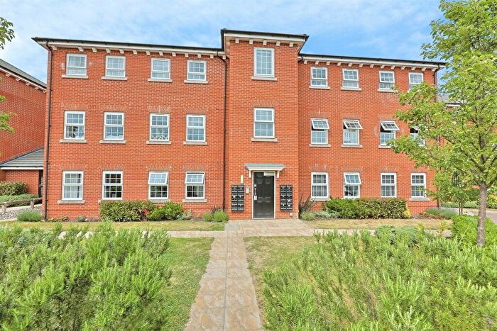 2 Bedroom Flat For Sale In Cordwainer Close, Sprowston, Norwich, NR7