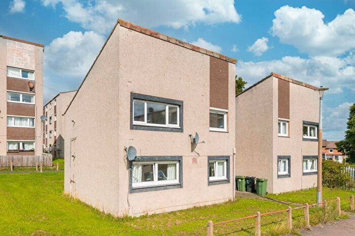 1 Bedroom Flat For Sale In / Calder Court, Edinburgh, EH11