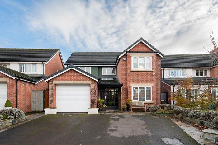 4 Bedroom Detached House To Rent In Charnwood Close, Burscough, L40