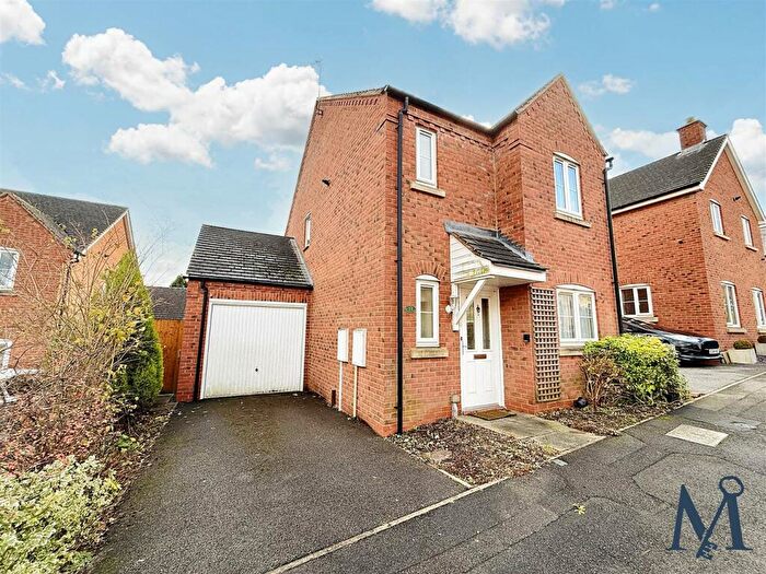 3 Bedroom Detached House For Sale In Eveden Close, Whitwick, Coalville, LE67
