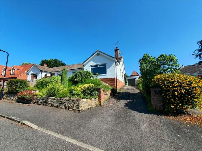 2 Bedroom Bungalow For Sale In Wynd Close, Hutton Rudby, Yarm, TS15