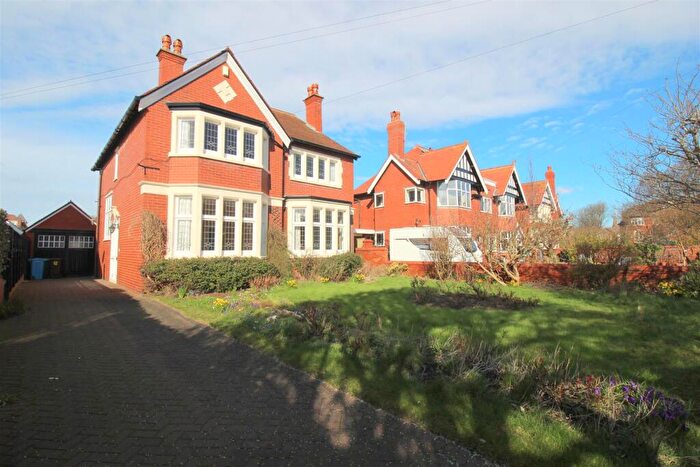 4 Bedroom Detached House For Sale In Fairhaven Road, Lytham St. Annes, FY8
