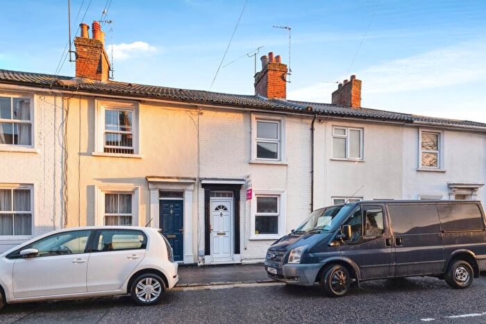 2 Bedroom Terraced House For Sale In Vandyke Road, Leighton Buzzard, LU7