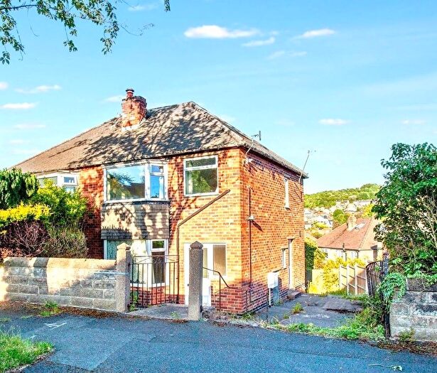 3 Bedroom Semi-Detached House For Sale In Rivelin Park Crescent, Sheffield, S6