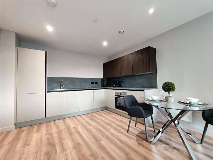 2 Bedroom Apartment To Rent In Northwood Street, Birmingham, B3