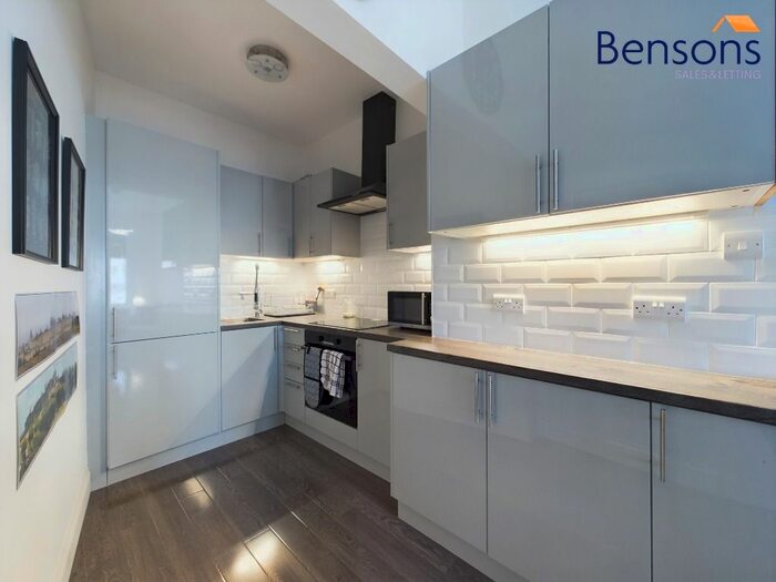 2 Bedroom Flat To Rent In Main Street, Cambuslang, South Lanarkshire, G72