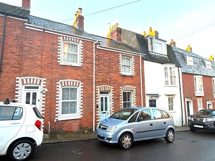 3 Bedroom Terraced House For Sale In Horsford Street, Rodwell, DT4