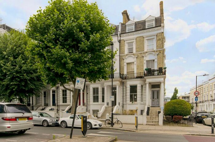 3 Bedroom Flat To Rent In Sutherland Avenue, Maida Vale, London, W9
