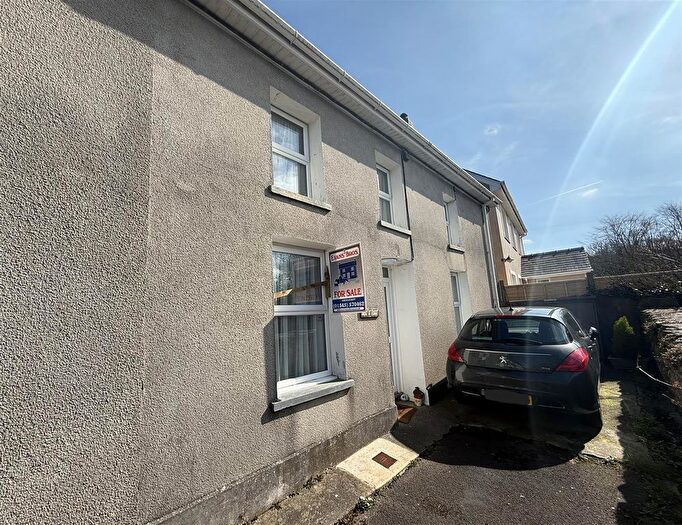 4 Bedroom Property For Sale In Llanon, SY23