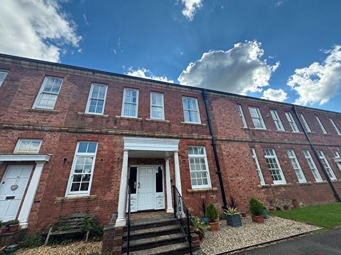 2 Bedroom Flat To Rent In Clyst Heath, Exeter, EX2