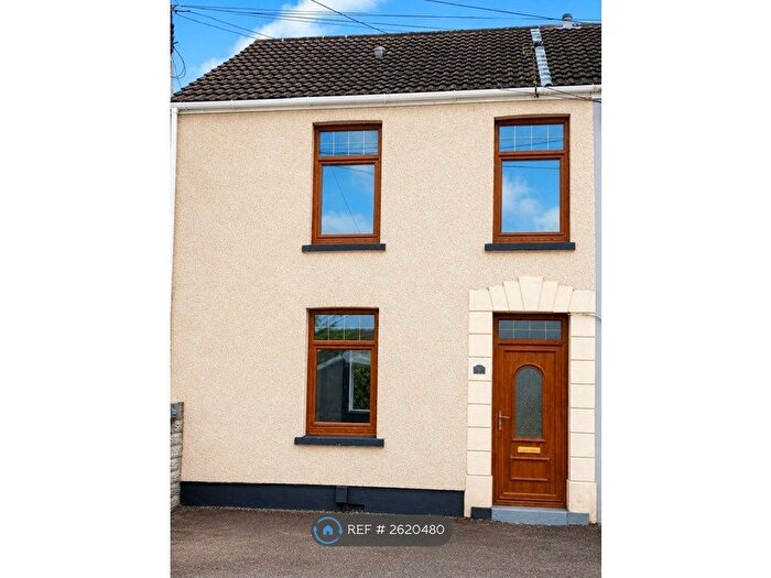 3 Bedroom End Of Terrace House To Rent In Pengry Road, Swansea, SA4