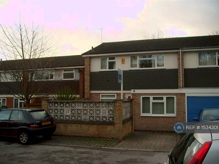 5 Bedroom Semi-Detached House To Rent In Friars Court, The Park, Nottingham, NG7