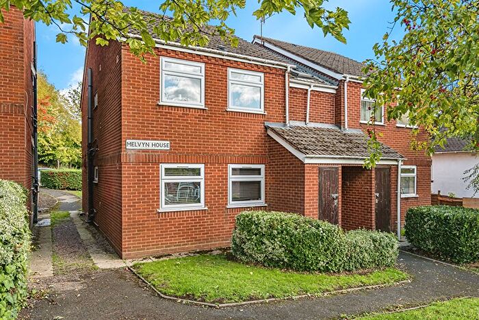 1 Bedroom Flat For Sale In Cradley Road, Dudley, DY2