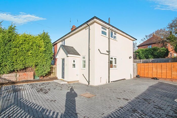 3 Bedroom Semi Detached House For Sale In Summergate, Dudley, DY3