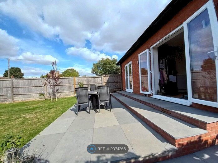 4 Bedroom Detached House To Rent In Woodhall Road., Sudbury, CO10