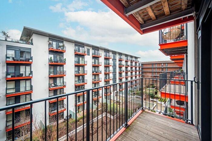 1 Bedroom Flat To Rent In No Street, Woolwich, London, SE18