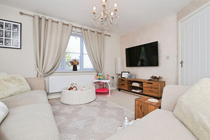 3 Bedroom Detached House For Sale In Doublet Drive, Whittlesey, Peterborough, PE7