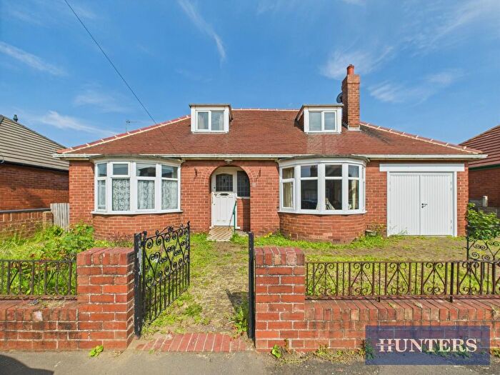 4 Bedroom Detached Bungalow For Sale In St. Christopher Road, Bridlington, YO16