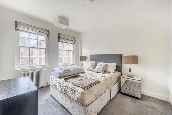 2 Bedroom Flat To Rent In Fulham Road, Chelsea, London, SW3