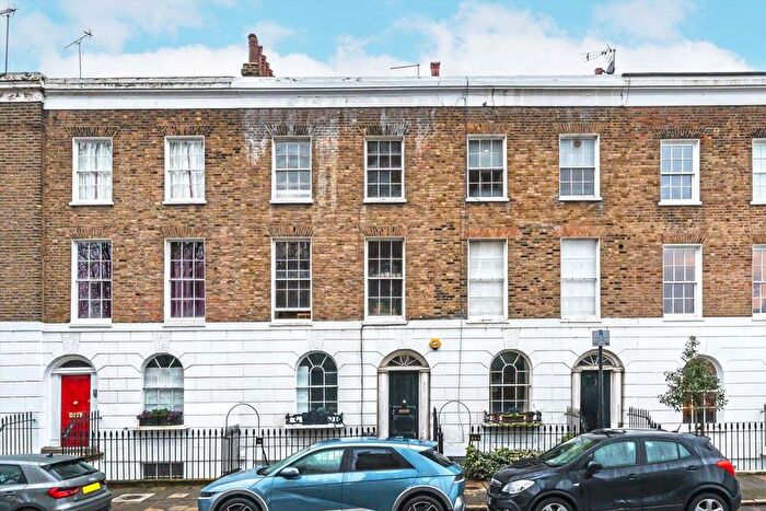 1 Bedroom Flat For Sale In St. Peter's Street, London, N1