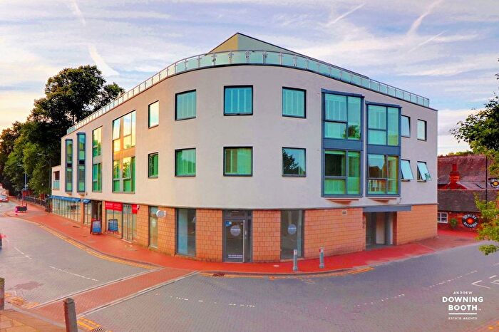2 Bedroom Flat For Sale In Bird Street, Lichfield, WS13