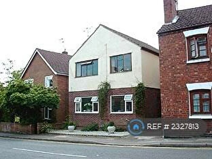 2 Bedroom Maisonette To Rent In Spring Lane, Kenilworth, CV8
