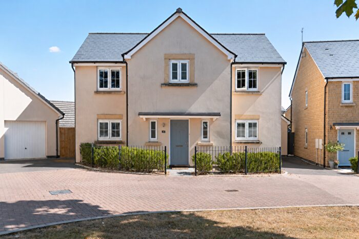 4 Bedroom Detached House For Sale In Astute Place, Corsham, SN13