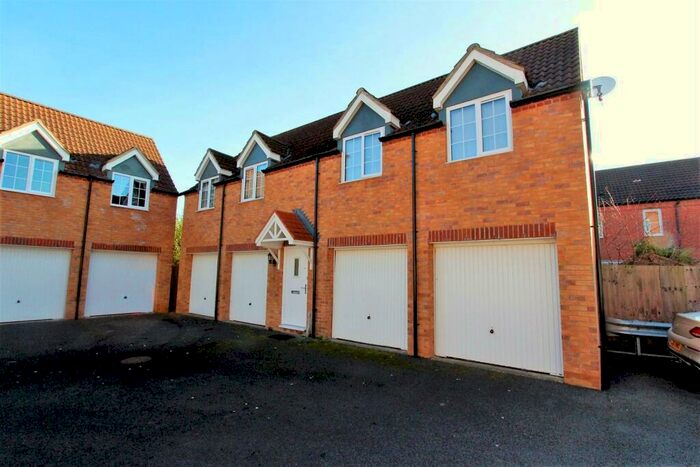 2 Bedroom Flat To Rent In Tilia Way, Bourne, PE10