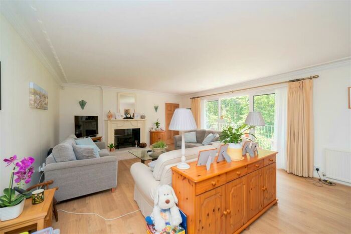 5 Bedroom Detached House For Sale In Dibbinsdale Road, Bromborough, Wirral, CH63