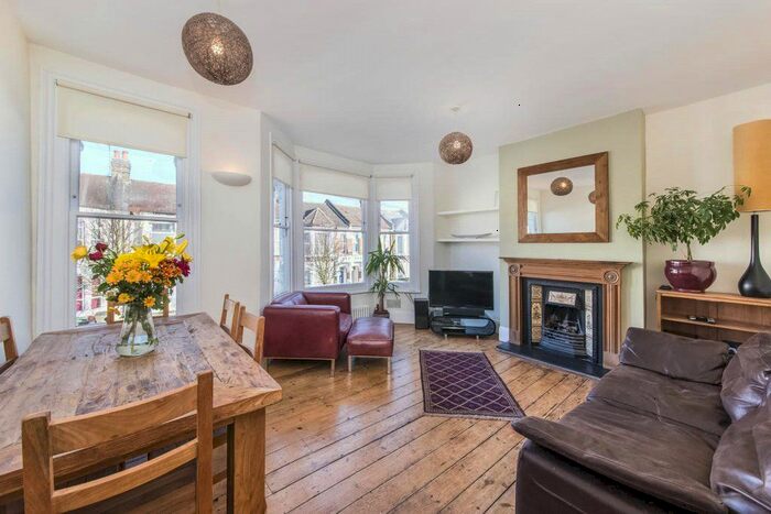 2 Bedroom Flat To Rent In Burrows Road, London, NW10