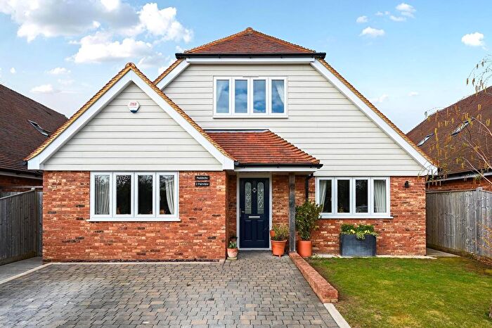 4 Bedroom Chalet For Sale In Main Road, Icklesham, Winchelsea, TN36