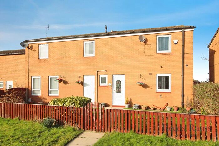 4 Bedroom End Of Terrace House For Sale In Royal Place, Leeds, West Yorkshire, LS10