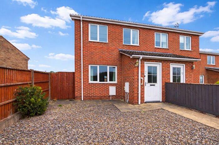 2 Bedroom Semi Detached House For Sale In Bath Road, Eastington, GL10