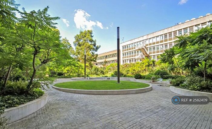 2 Bedroom Flat To Rent In City Road, London, EC1Y