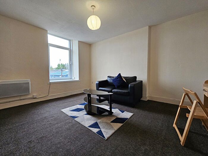 2 Bedroom Flat To Rent In Isla Street, Dundee, DD3