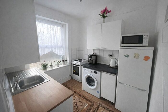 2 Bedroom Flat To Rent In Lordship Lane, Tottenham, N17