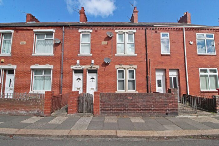 2 Bedroom Flat For Sale In Plessey Road, Blyth, NE24
