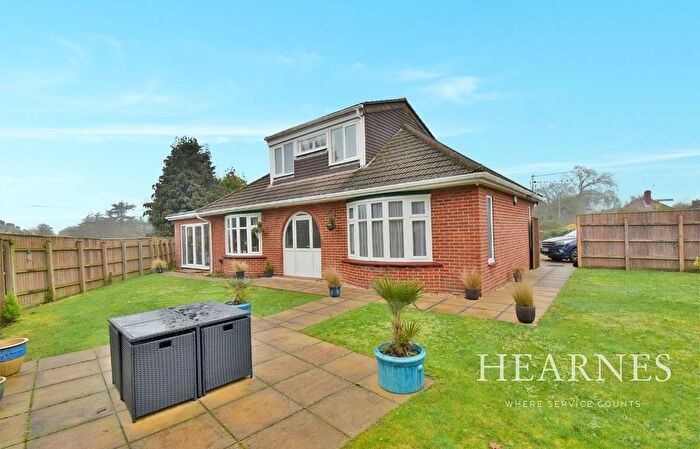 3 Bedroom Detached Bungalow For Sale In Brook Close, Bournemouth, BH10