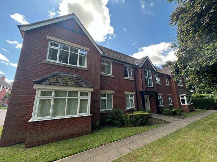 2 Bedroom Flat To Rent In The Pines, Bushby, LE7