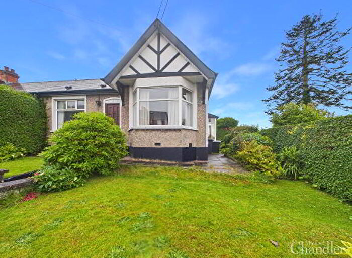 2 Bedroom Semi-detached Bungalows For Sale In Newton Park, Belfast, BT8