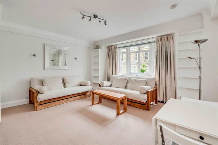 Studio To Rent In Vicarage Court, Vicarage Gate, London, W8