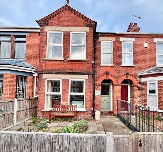 4 Bedroom Terraced House To Rent In Clarence Road, Gorleston, Great Yarmouth, NR31