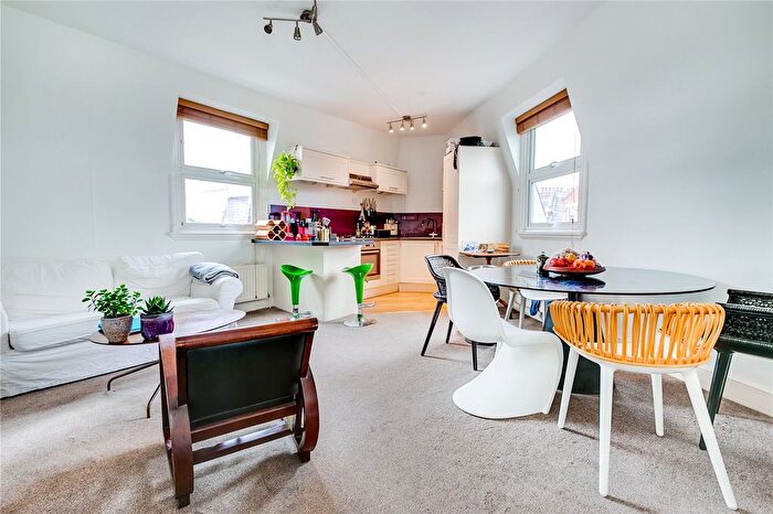 2 Bedroom Flat To Rent In Filmer Road, Munster Village, SW6