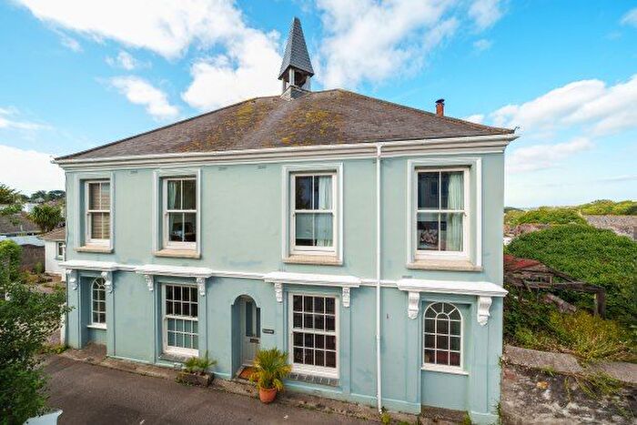 5 Bedroom Property To Rent In Kimberley Place, Falmouth, TR11