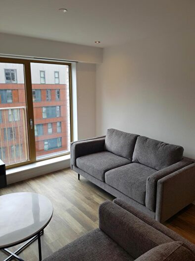 2 Bedroom Apartment To Rent In Manchester Manchester, M1