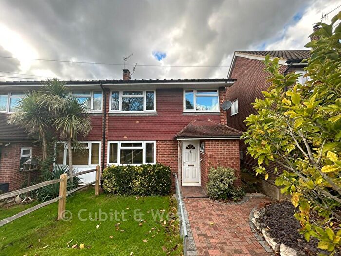 3 Bedroom Semi Detached House For Sale In Yew Tree Road, Dorking, Surrey, RH4