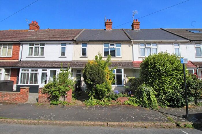 3 Bedroom Terraced House For Sale In Denmark Road, Portslade, BN41